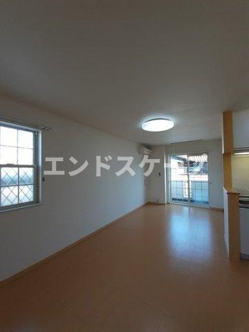 イーストユニゾンの居間・リビング|高崎、前橋のお部屋探しはエンドスケープまで！お客様の理想お聞かせ下さい♪