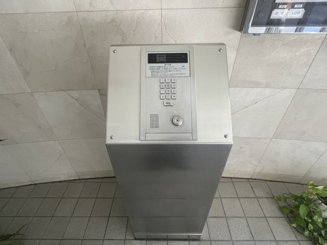 ライオンズマンション交通局前の防犯設備