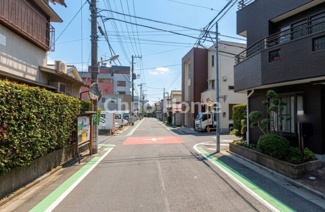 葛飾区東四つ木4丁目中古住宅の前面道路含む現地写真|前面道路