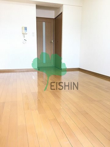 リーセント春町の居間・リビング