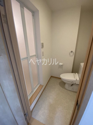【トイレ】 | セレスト井土ヶ谷 | 同建物別部屋参考
