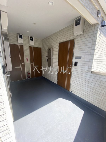 【エントランス】 | セレスト井土ヶ谷 | 同建物別部屋参考

