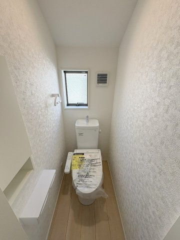 三郷市高州4丁目　新築戸建　全7棟　6号棟のトイレ|同施工会社の参考写真になります。