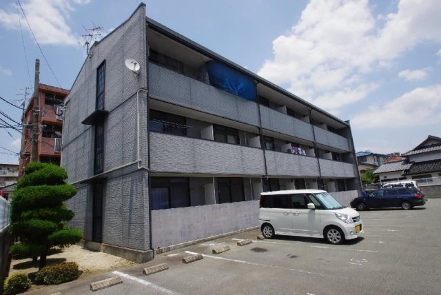 セントラル新南部壱番館の外観