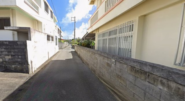 糸満市名城　第1（全2棟）の前面道路含む現地写真|西側公道3.9ｍ♪