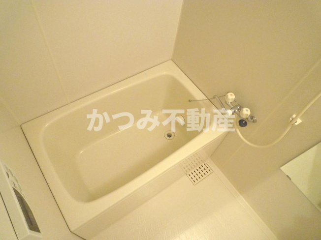 【浴室】 | リベラルシティハイツ | 同物件参考写真。追焚機能浴室！