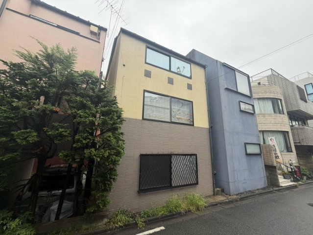 港区西麻布　建築条件なし売地の外観