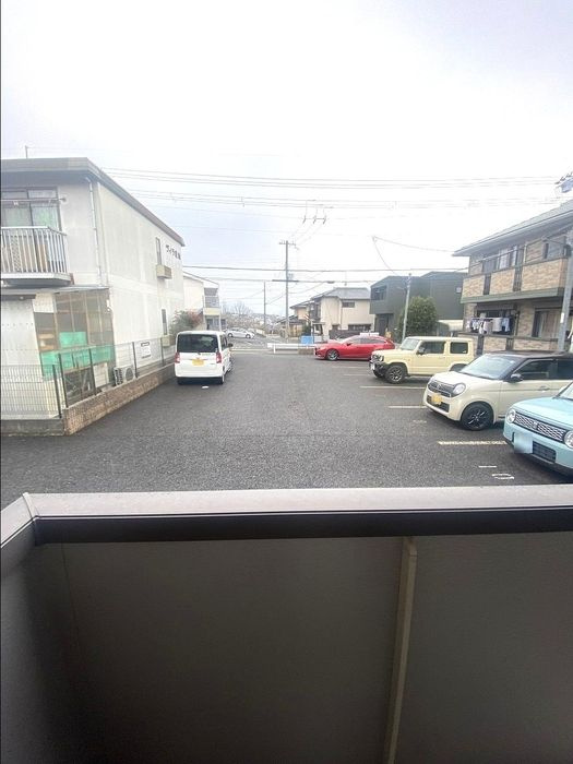 モナリエ大江の駐車場