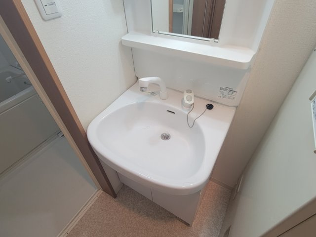 レジデンス伊川谷の洗面所