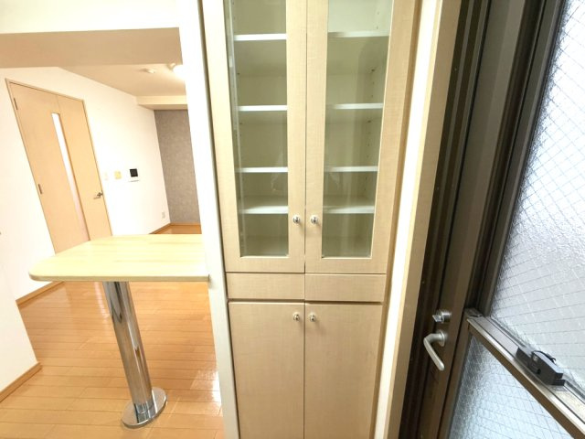 グラビスコート三条堺町のバルコニー