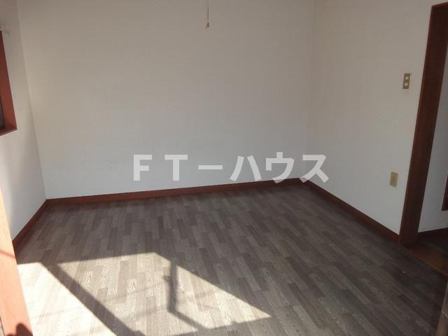 メゾンリッシュ第一西船の寝室