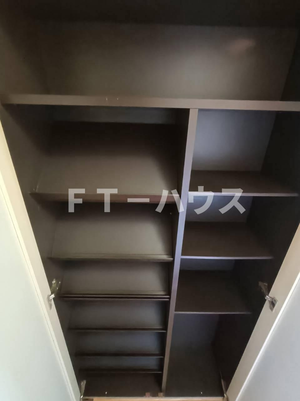 ハートハウス原木中山の収納