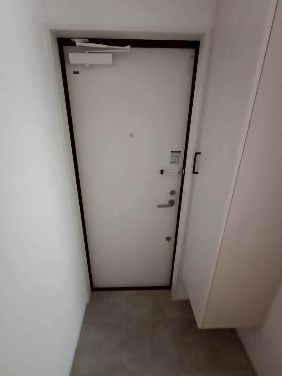 Ｋ＆Ｔ前原の玄関