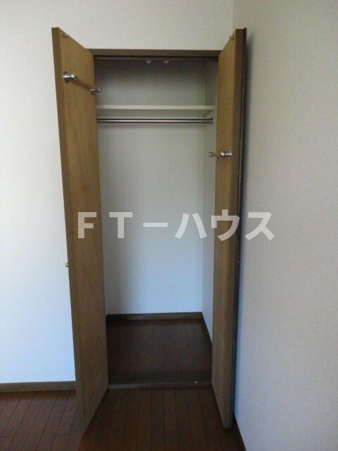 エステート明星の玄関