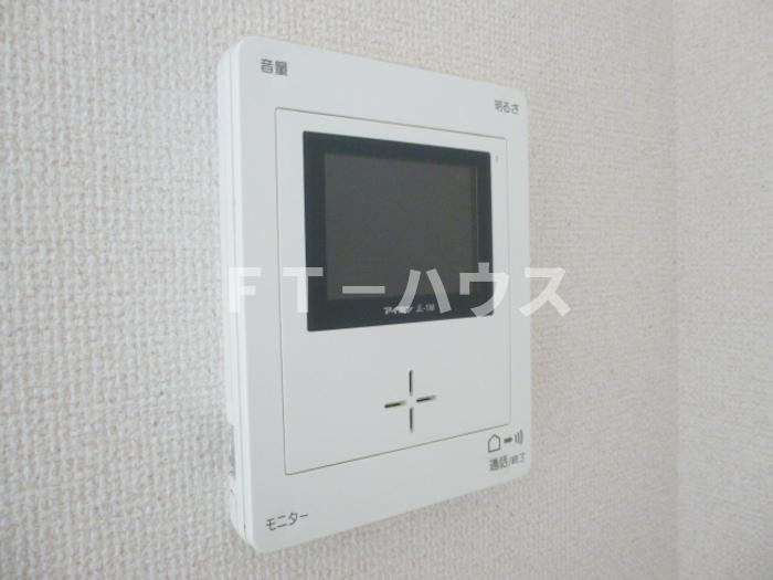 エムズ・アーク Ａ棟のセキュリティ|カラーモニター付インターホン