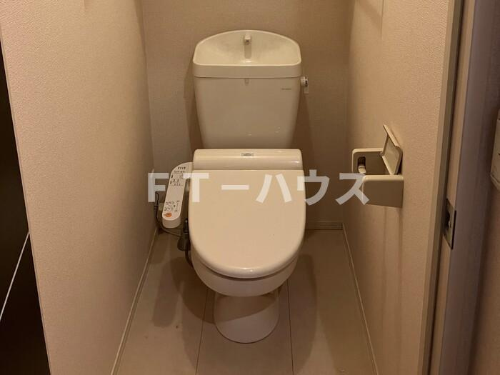 エスポワールのトイレ|温水洗浄暖房便座