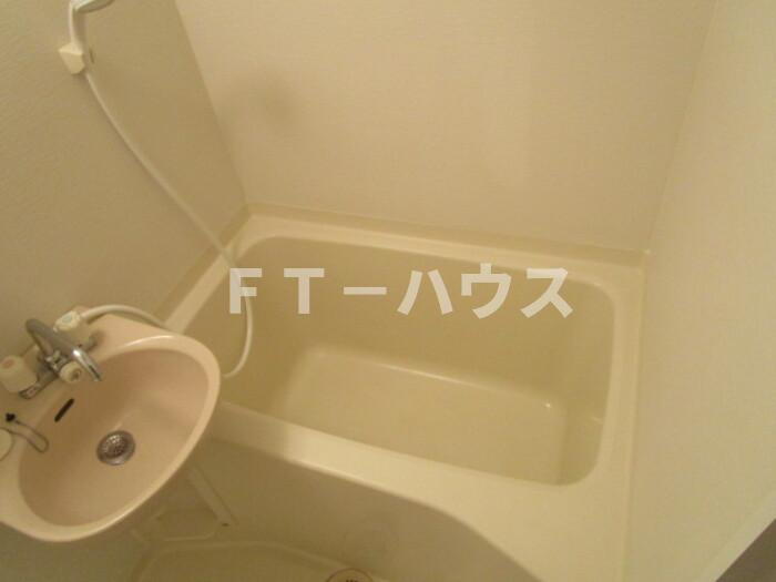 ヒルサイドテラスの浴室|浴槽