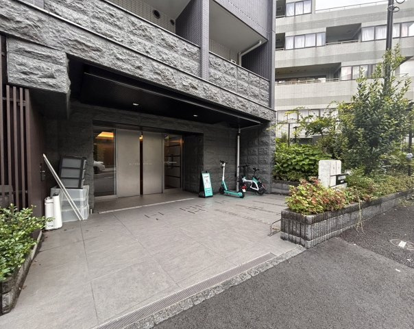 【エントランス】ALTERNA恵比寿 