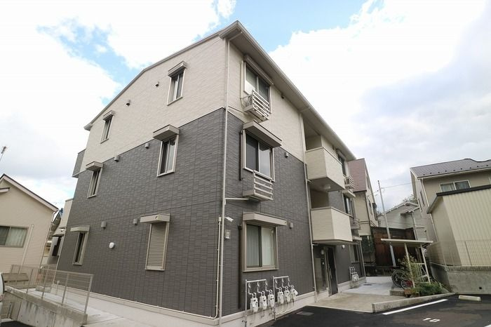 Ｃａｓａ　Ｅｎｔｒｅ（カーサエントレ）の外観