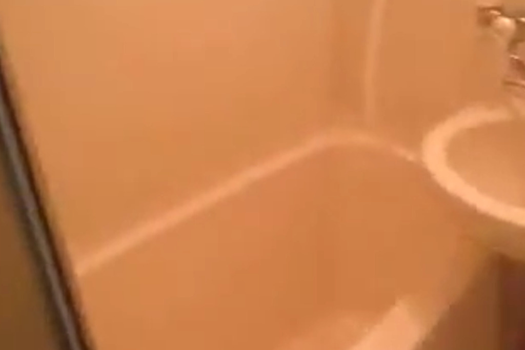 リシェス明大前の浴室