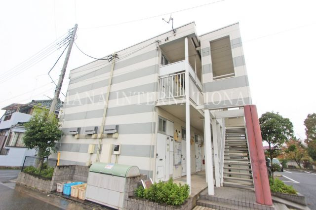 エスト千間台の外観