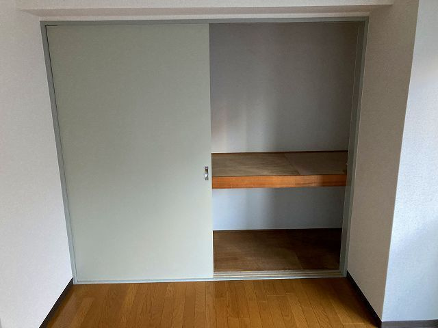 コートウィスタリアの収納