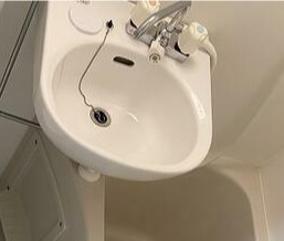 シャローム駒場の洗面所