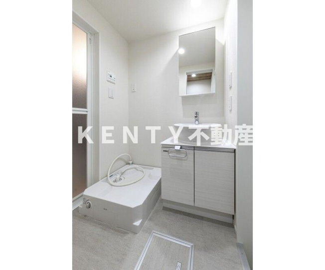 【洗面所】 | ＷｏｏｄＣｒｅｓｔ中延Ｒｅｓｉｄｅｎｃｅ | 忙しい朝には欠かせない洗面所です