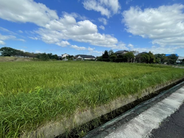 氷川町島地　事業用地の外観