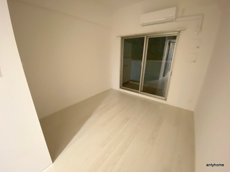 エスリードレジデンス大阪福島シティウエスト　仲介手数料無料の居間・リビング