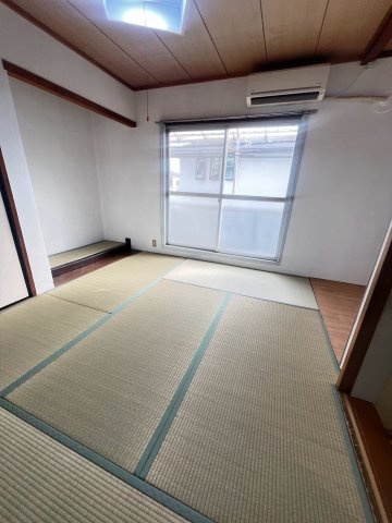貸家　西宮市樋ノ口町の居間・リビング