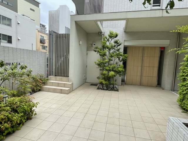 ＤＵＡＬＥＡのエントランス
