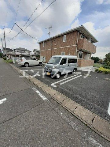 ボニートの駐車場|高崎、前橋のお部屋探しはエンドスケープまで！お客様の理想お聞かせ下さい♪
