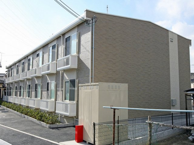 レオパレス陵南の外観