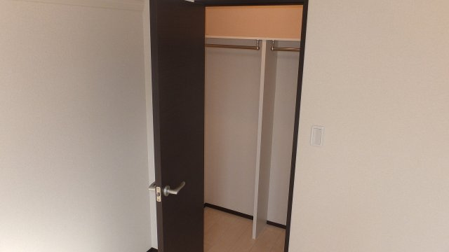 クレイノ長田天神の内装
