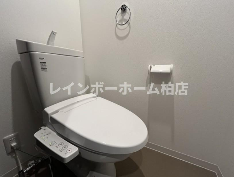 特典：仲介手数料が無料です!!のトイレ