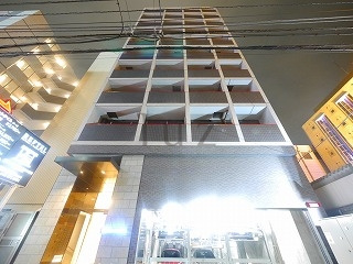クレイシア新横浜の外観