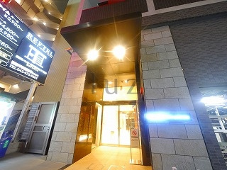 クレイシア新横浜のロビー