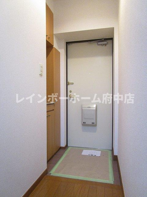 ロイヤル・レジデンス壱番館の玄関