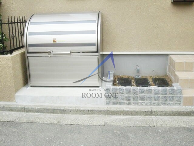 ＲＩＺ大京町のその他共用部分|敷地内ごみ置き場です。