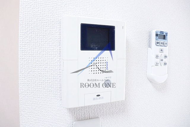 b’CASA Koiwaのセキュリティ|モニター付きインターホンです。