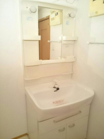 シーサイドＡの洗面所|使いやすい洗面所です