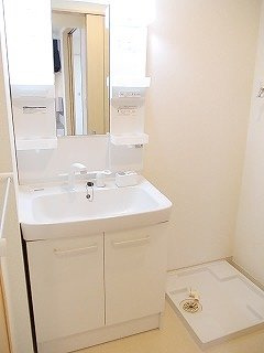 ベルメゾンＭの洗面所|スペースが確保できる洗面所です