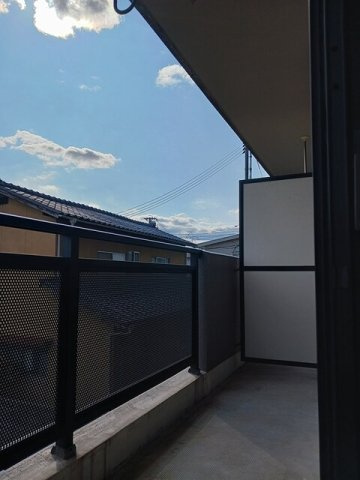 スカイマンションのバルコニー|開放的で明るい空間を演出してくれるバルコニーです