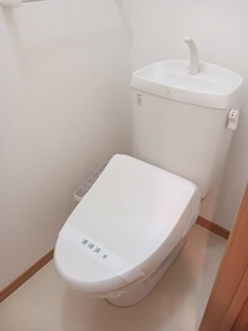 カーサ・ジョイエのトイレ|清潔感のあるトイレです