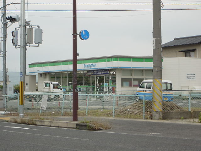 プロムナードの周辺|ファミリーマート岡山藤崎店まで425ｍ