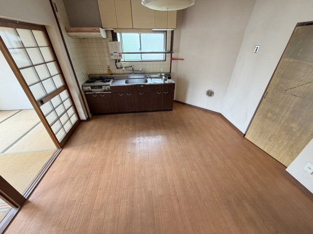 本通6丁目ビルの居間・リビング