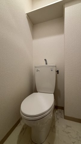【トイレ】ラ・ウェゾン塚本通 