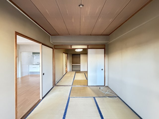 橿原神宮前スカイハイツの和室|続き和室です