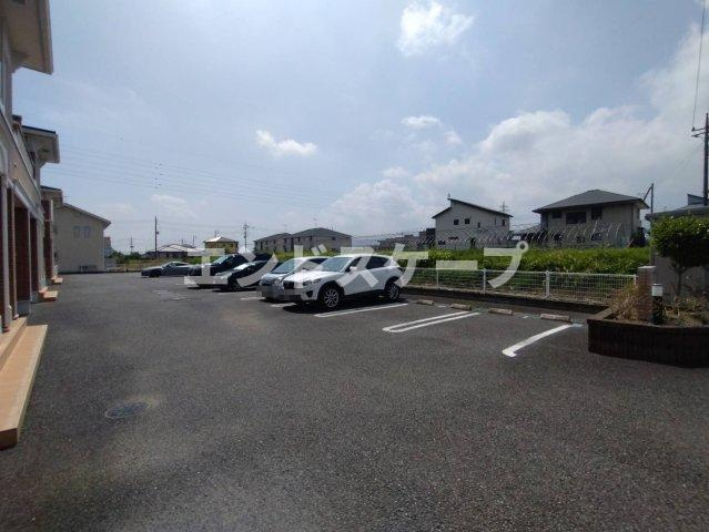 マルベリー　Ａの駐車場|高崎、前橋のお部屋探しはエンドスケープまで！お客様の理想お聞かせ下さい♪